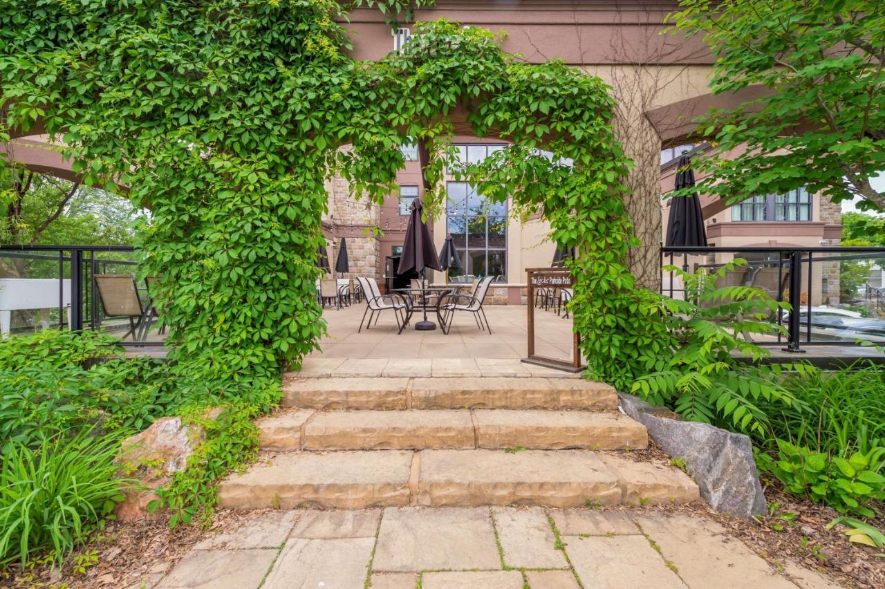 Perth Parkside Inn & Spa, BW Premier Collection Exterior photo